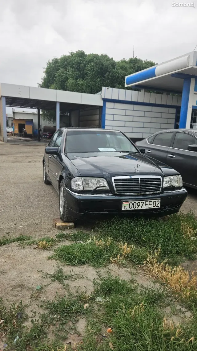 Mercedes-Benz C class 1999 · 2.0 AT