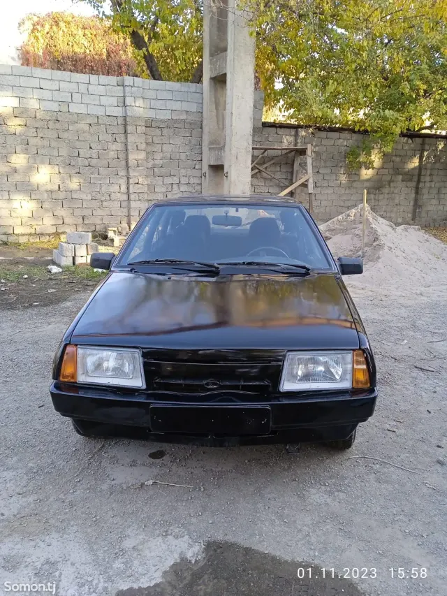 Lada (ВАЗ) 2109 1996 · 1.6 MT