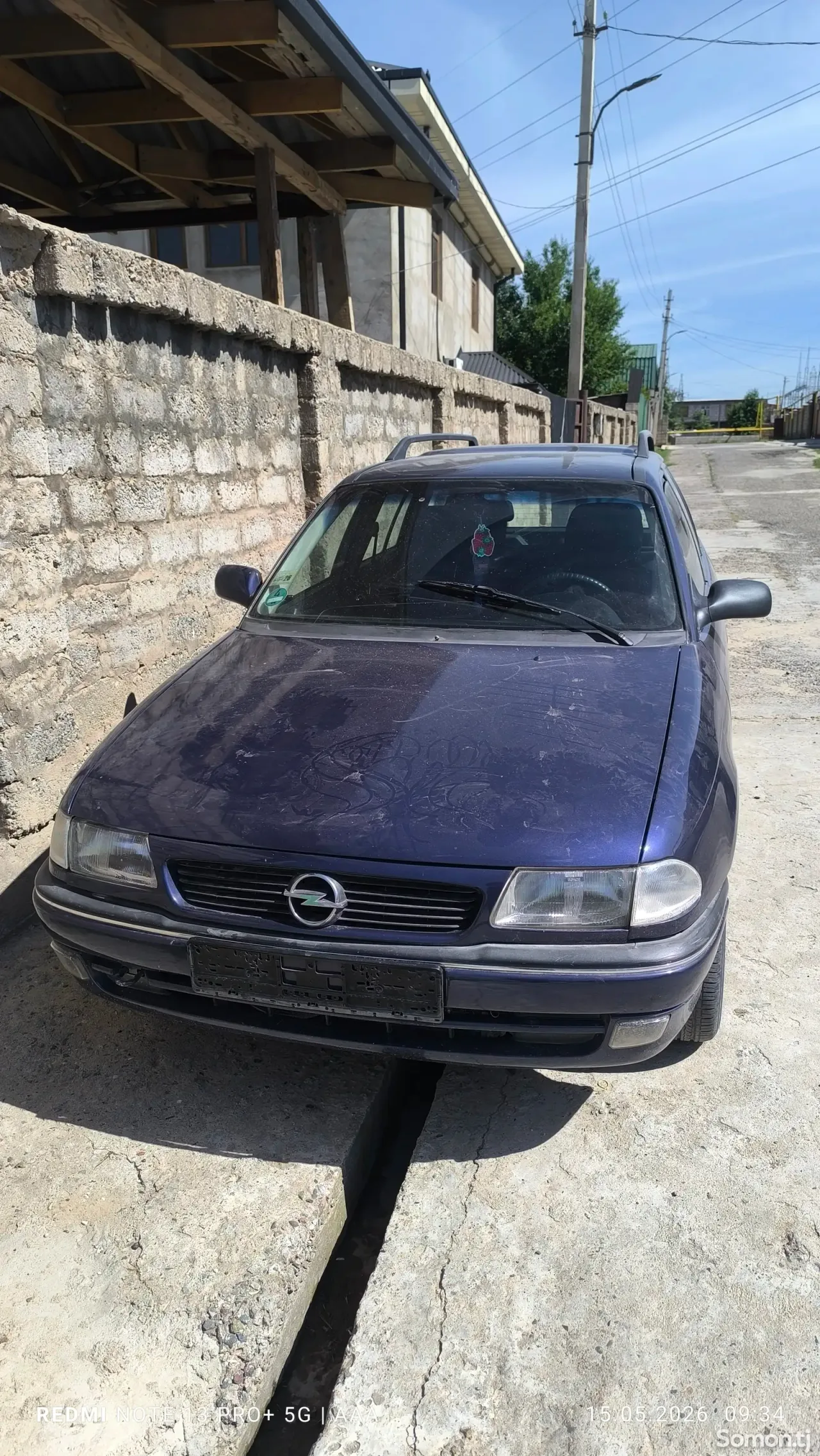 Opel Astra F 1998 · 1.6 MT