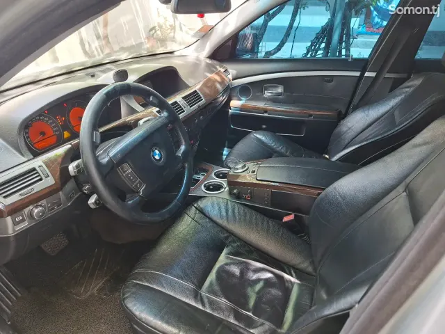 BMW 7 series 2006 · 3.0 AT