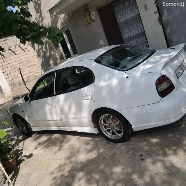 Daewoo Leganza 1997 · 1.8 MT