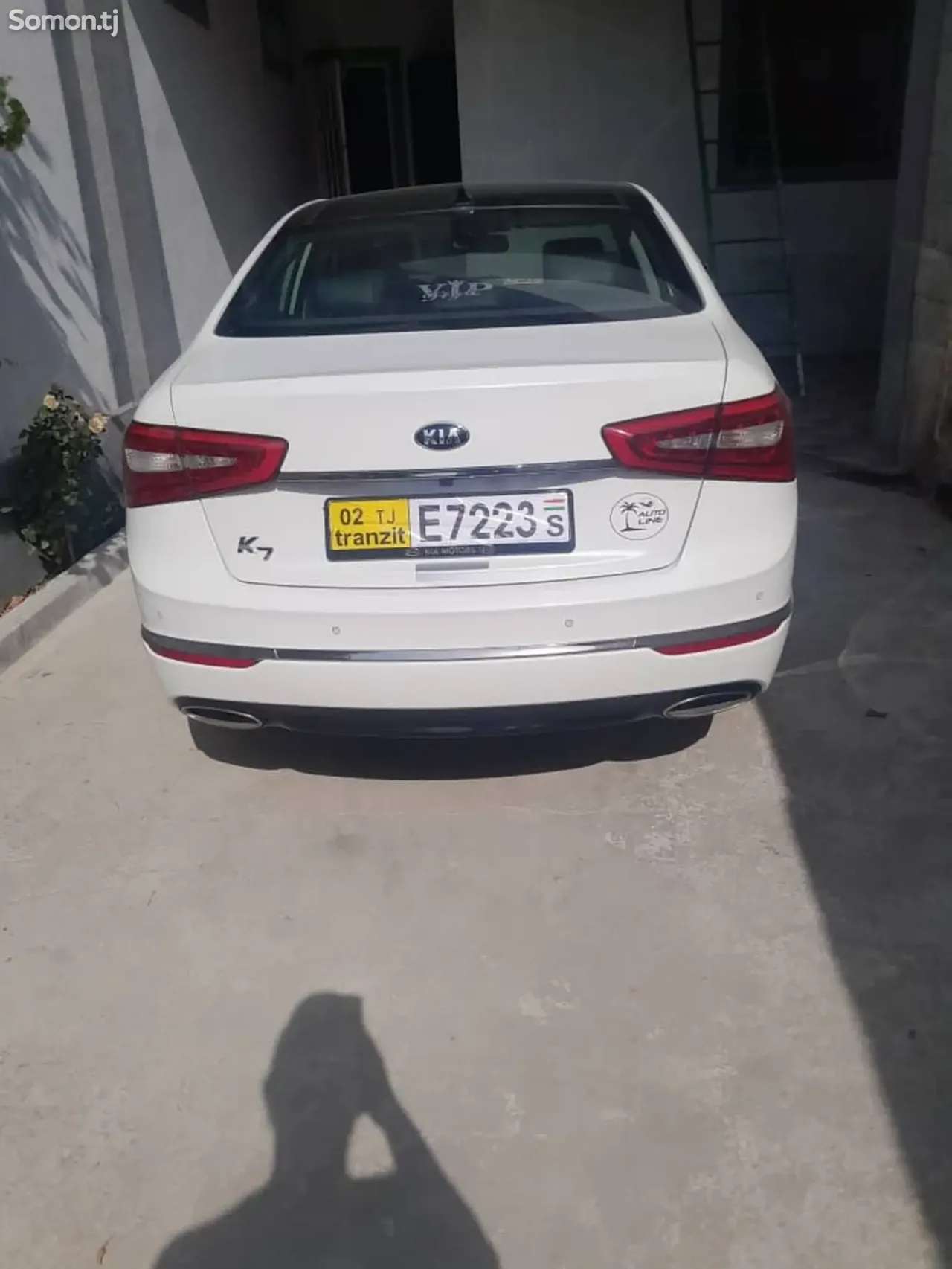 Kia K7 2015 · 2.4 AT