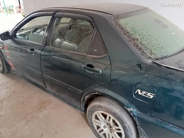 Honda Accord 1998 · 2.0 AT
