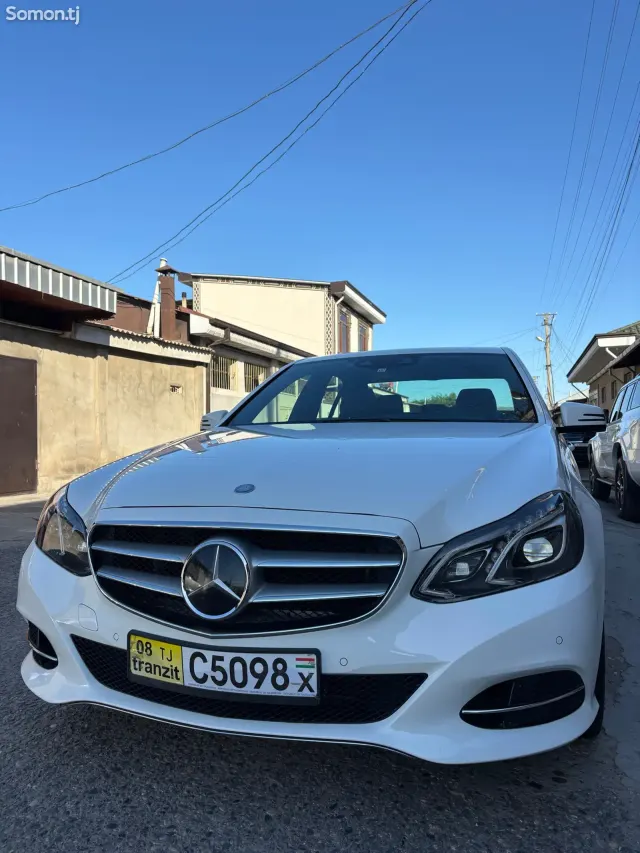 Mercedes-Benz E class 2014 · 3.0 AT