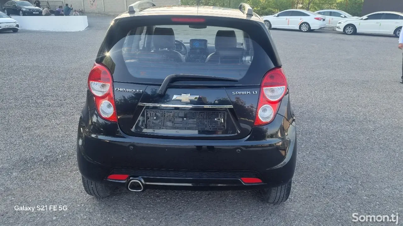 Chevrolet Spark 2014 · 1.4 AT