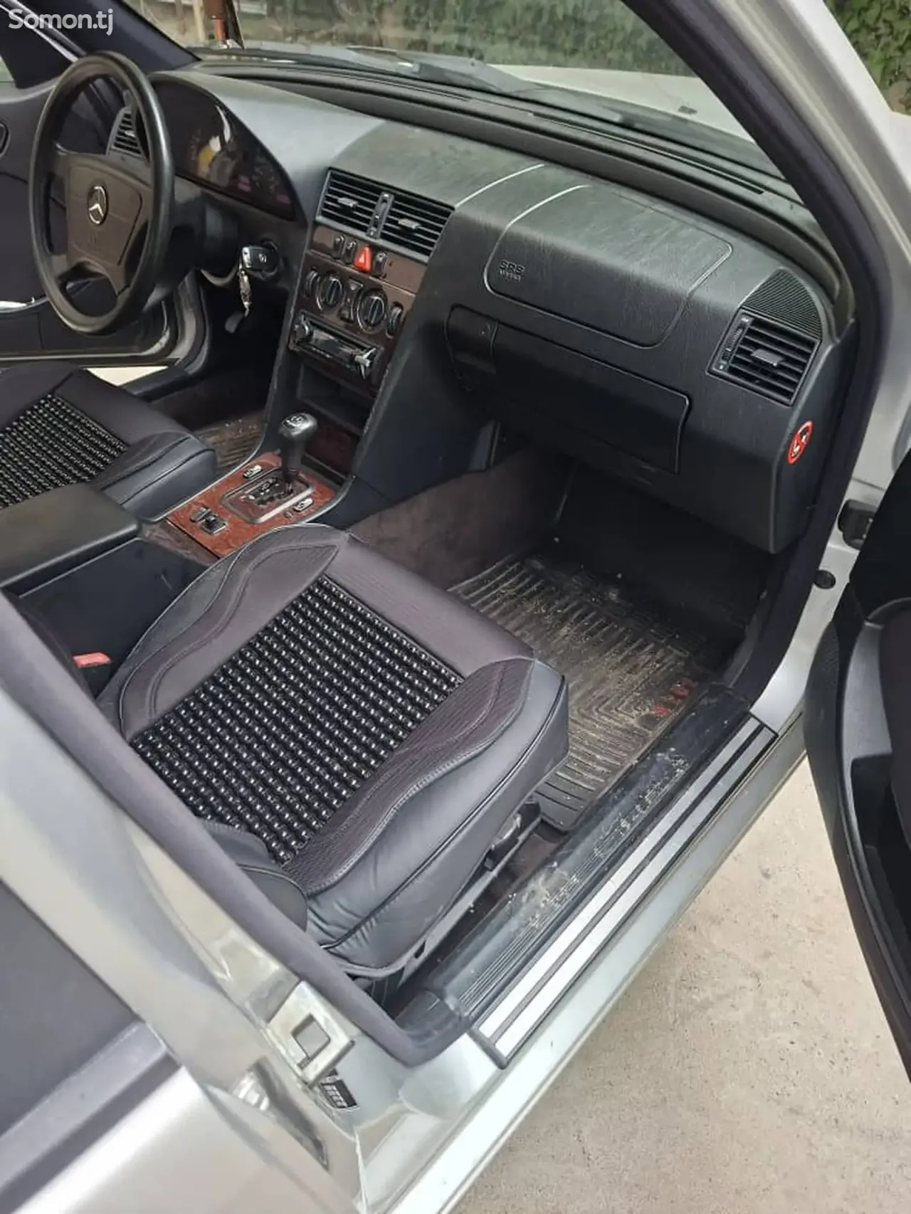 Mercedes-Benz C class 2000 · 1.8 AT