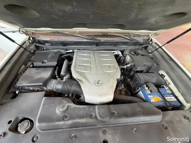 Lexus GX series 2014 · 4.6 AT