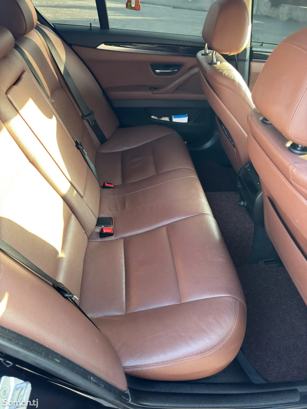 BMW 5 series 2016 · 3.0 AT