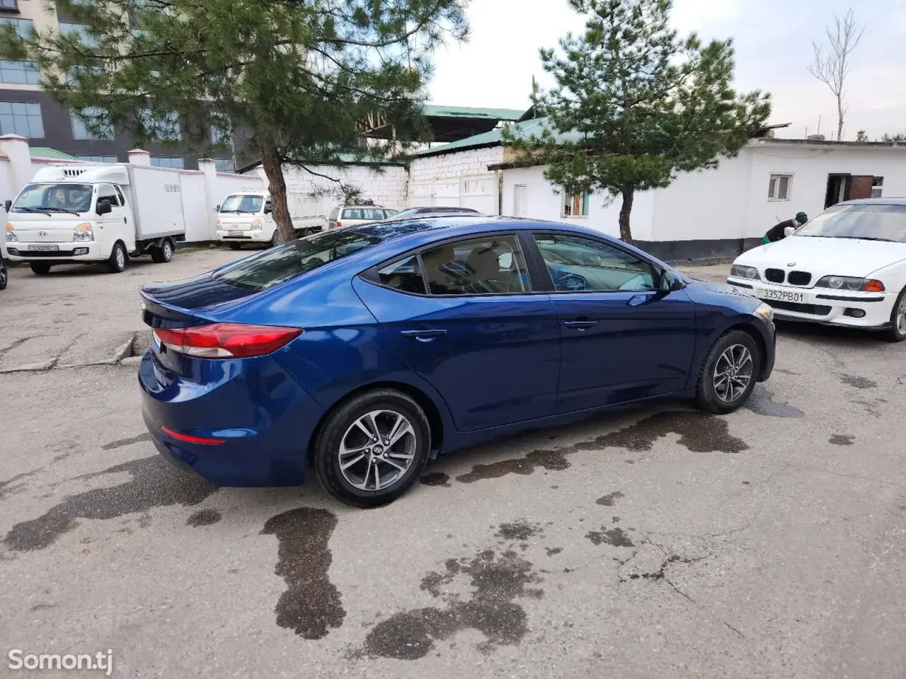 Hyundai Elantra 2017 · 2.0 AT
