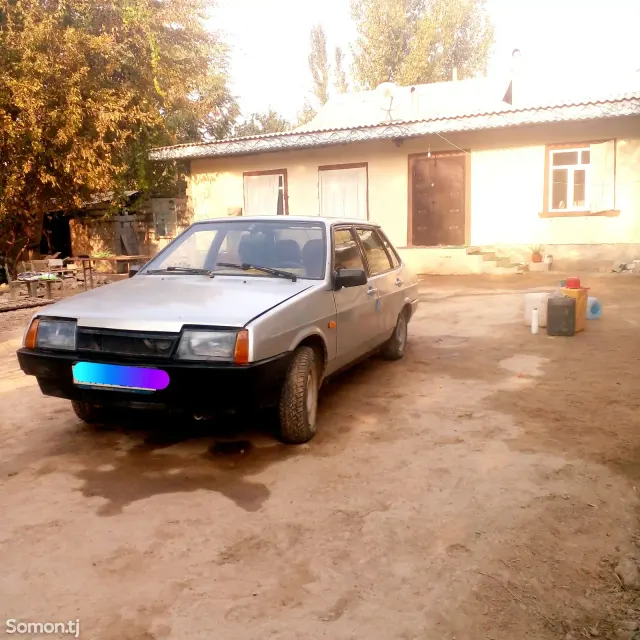 Lada (ВАЗ) 21099 2004 · 1.6 MT