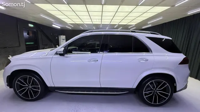 Mercedes-Benz GLE class 2024 · 3.5 AT