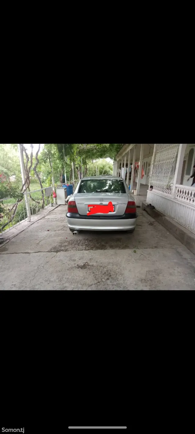 Opel Vectra B 1997 · 1.6 MT