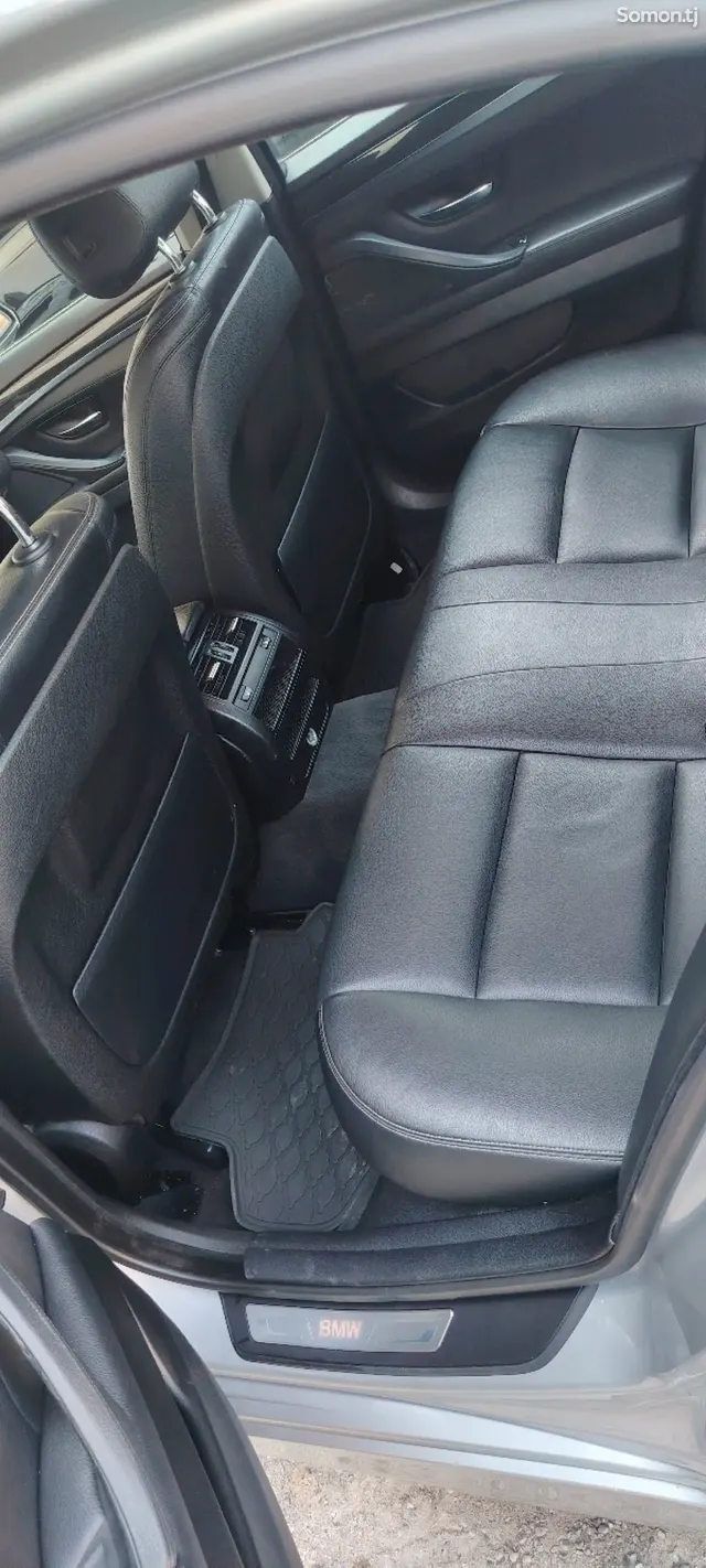 BMW 5 series 2014 · 2.0 AT