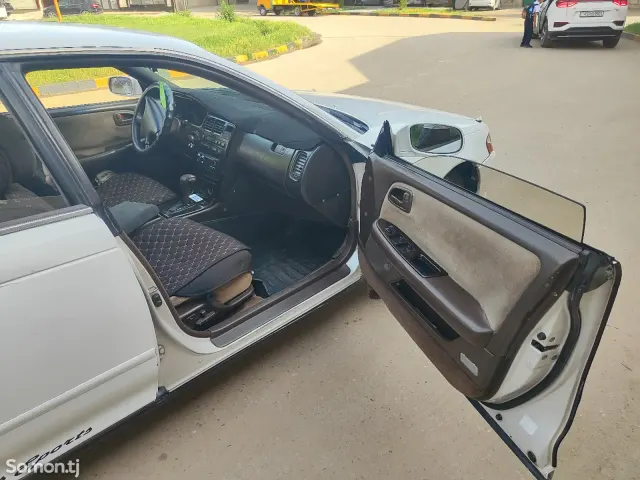Toyota Corona Mark II 1993 · 2.0 AT