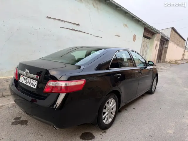 Toyota Camry 2010 · 2.4 AT