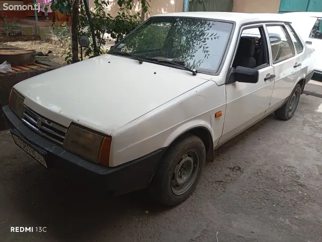 Lada (ВАЗ) 21099 1993 · 1.5 MT