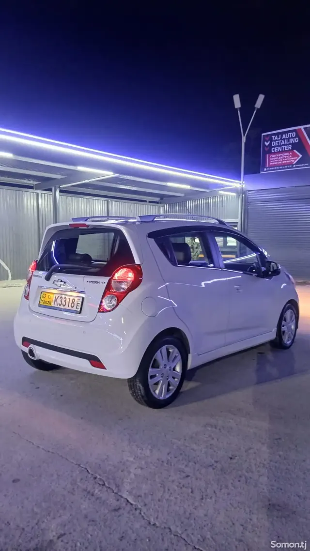 Chevrolet Spark 2015 · 1.2 CVT