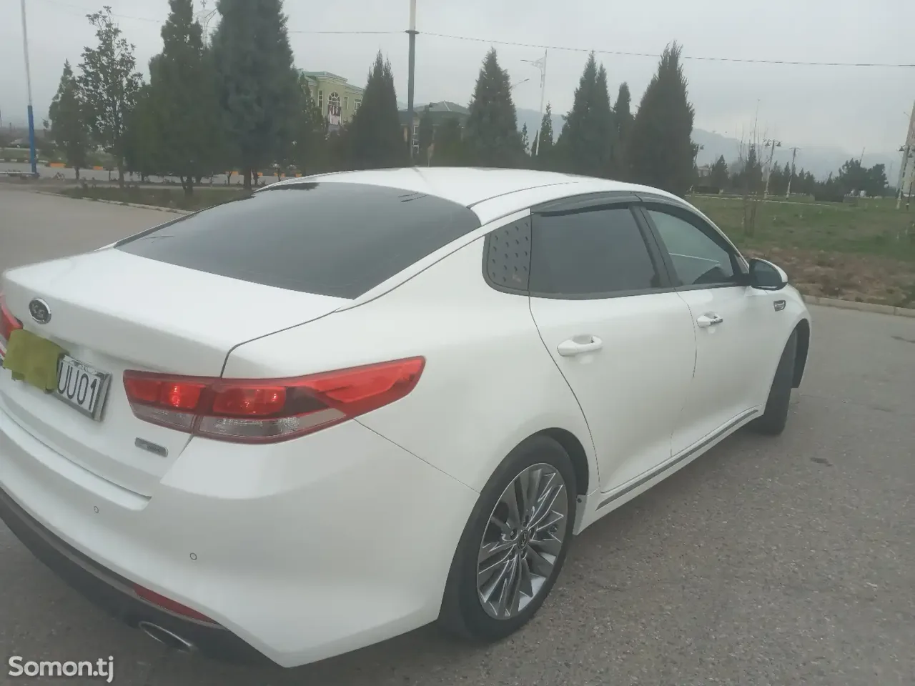 Kia K5 2016 · 1.7 AT