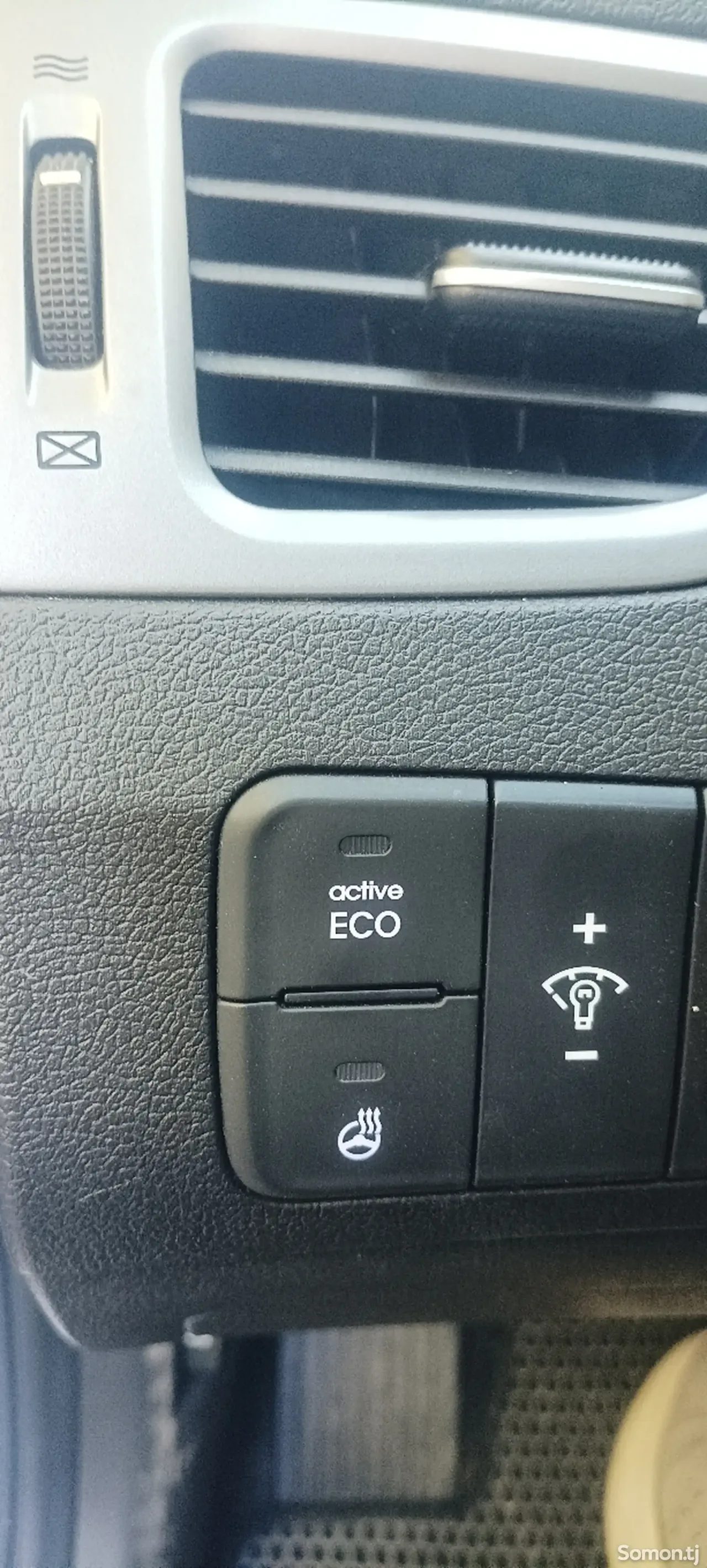 Hyundai Avante 2014 · 1.6 AT