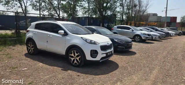 Kia Sportage 2016 · 2.0 AT