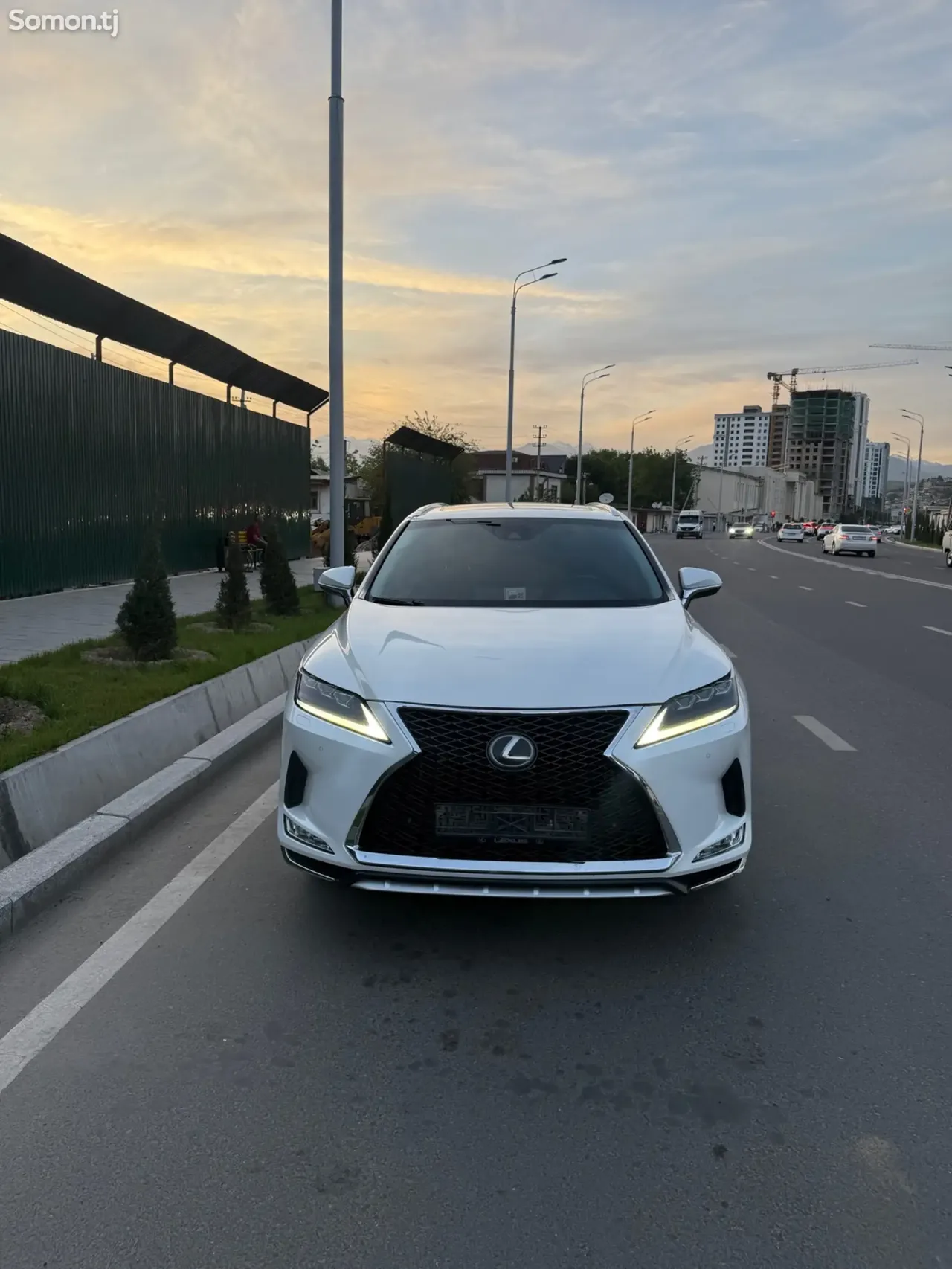 Lexus RX series 2018 · 3.5 AT