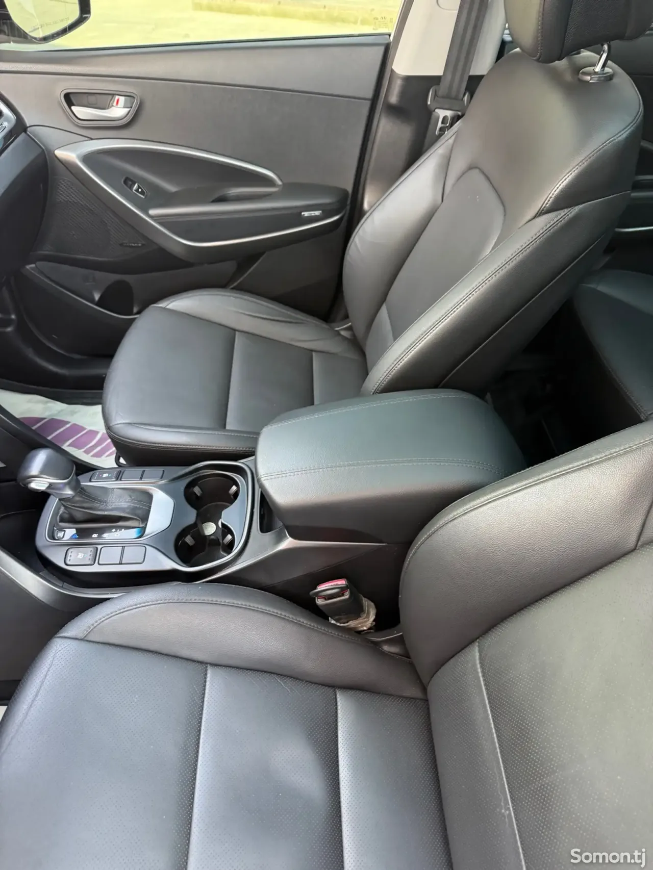 Hyundai Santa Fe 2015 · 2.0 AT
