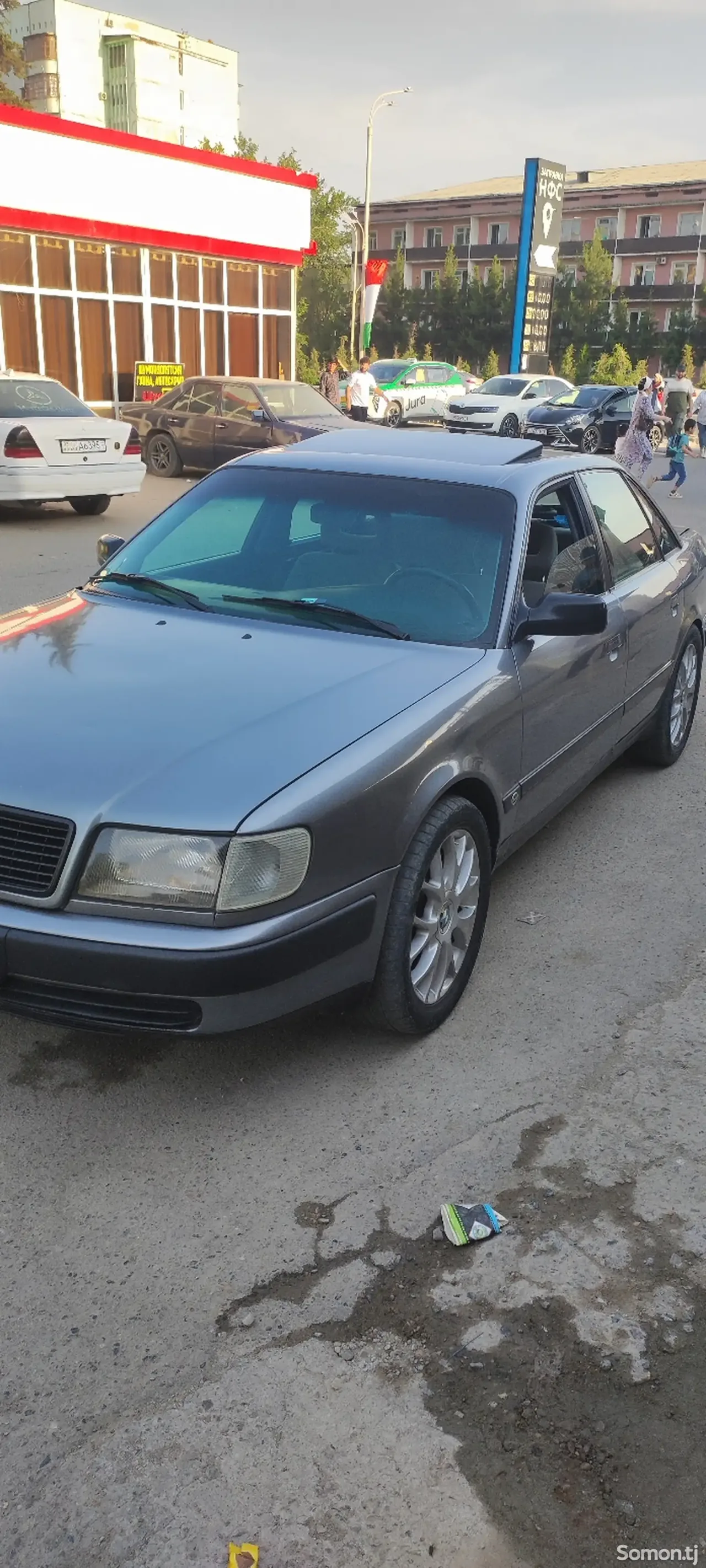 Audi 100 1992 · 2.8 MT