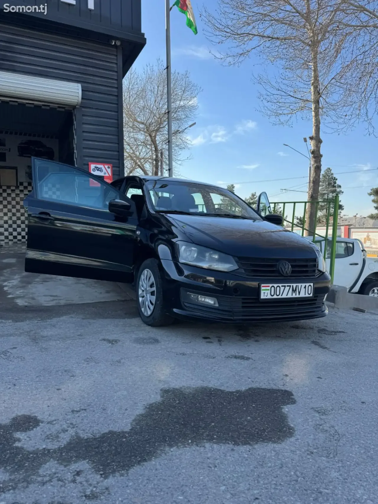 Volkswagen Polo 2016 · 1.6 AT