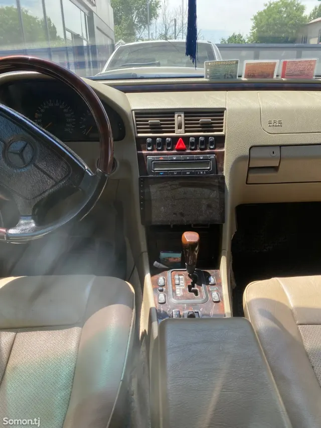 Mercedes-Benz C class 1999 · 2.8 AT