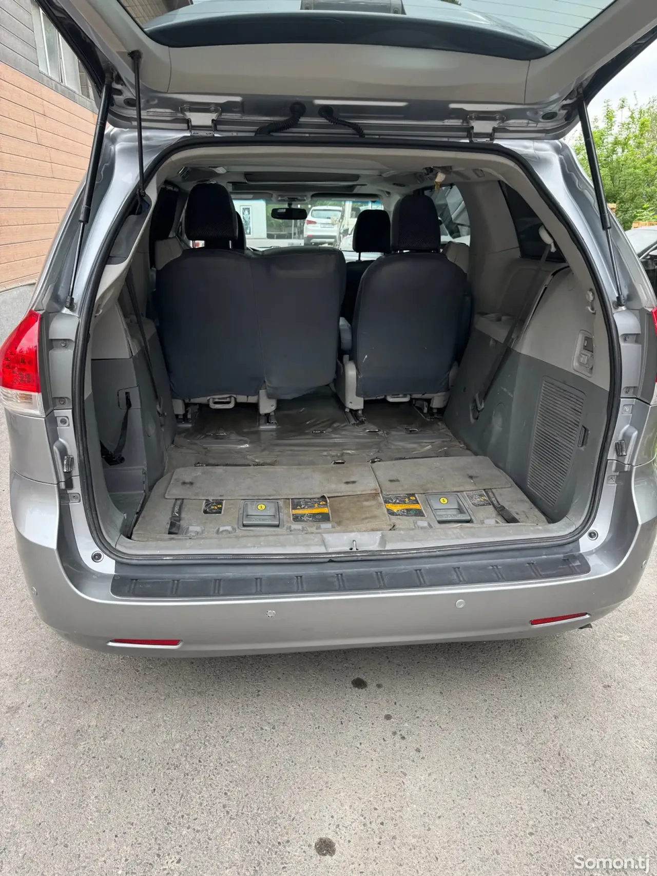 Toyota Sienna 2014 · 3.5 AT
