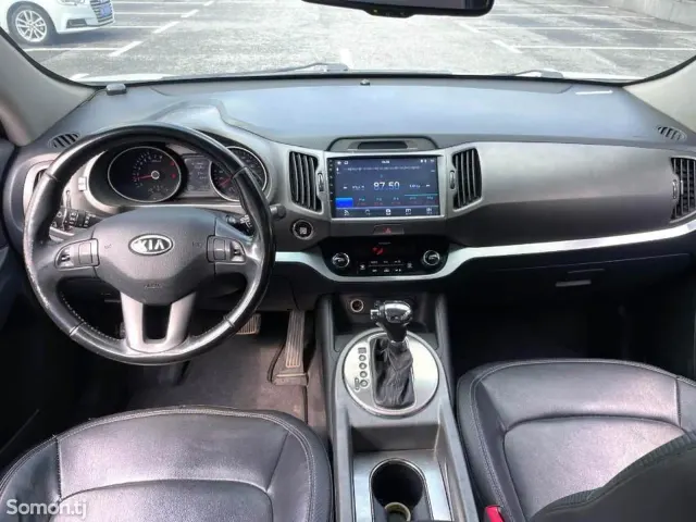 Kia Sportage 2015 · 2.0 AT