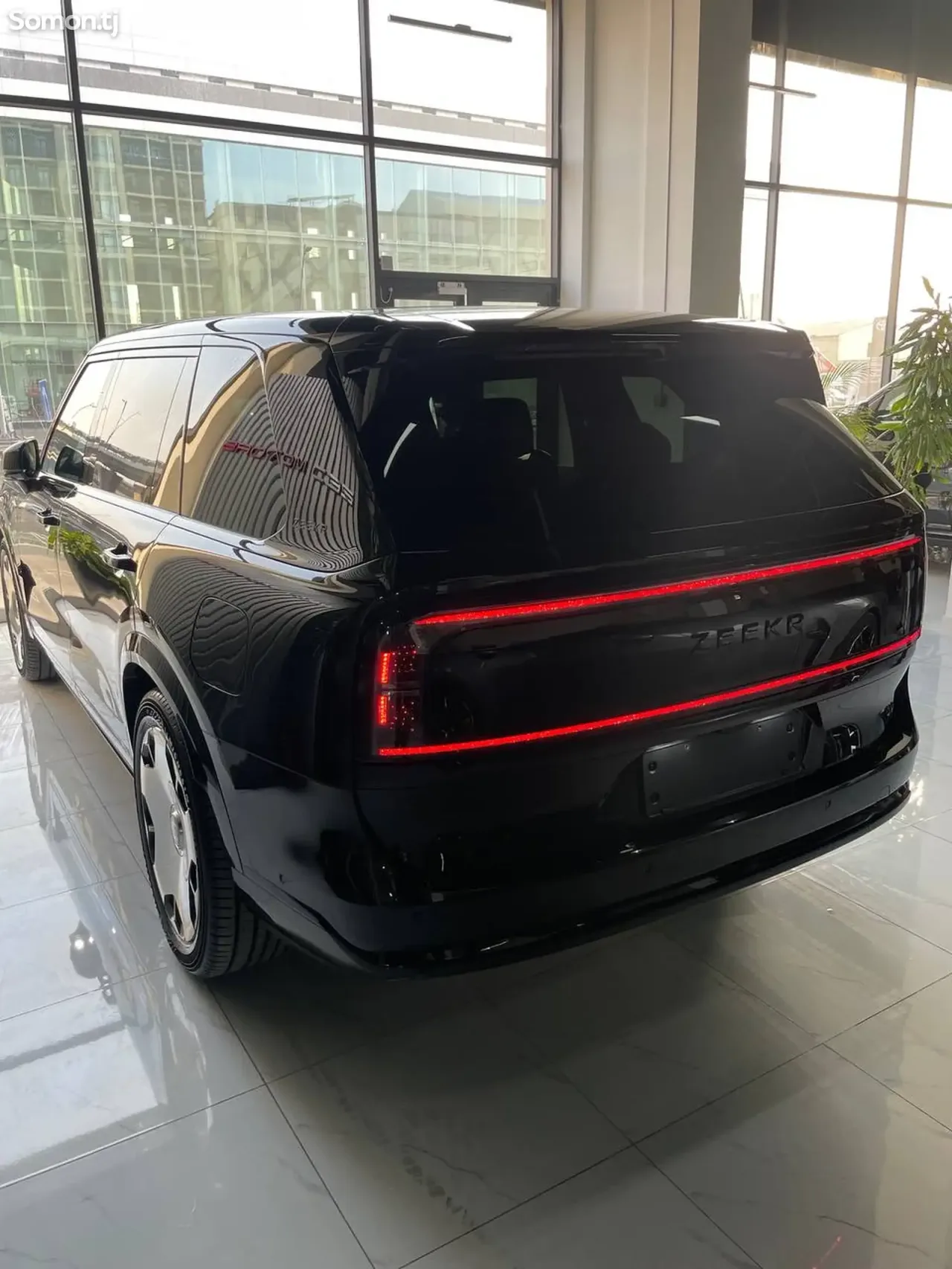 Zeekr X 2025 · 2.0 AMT