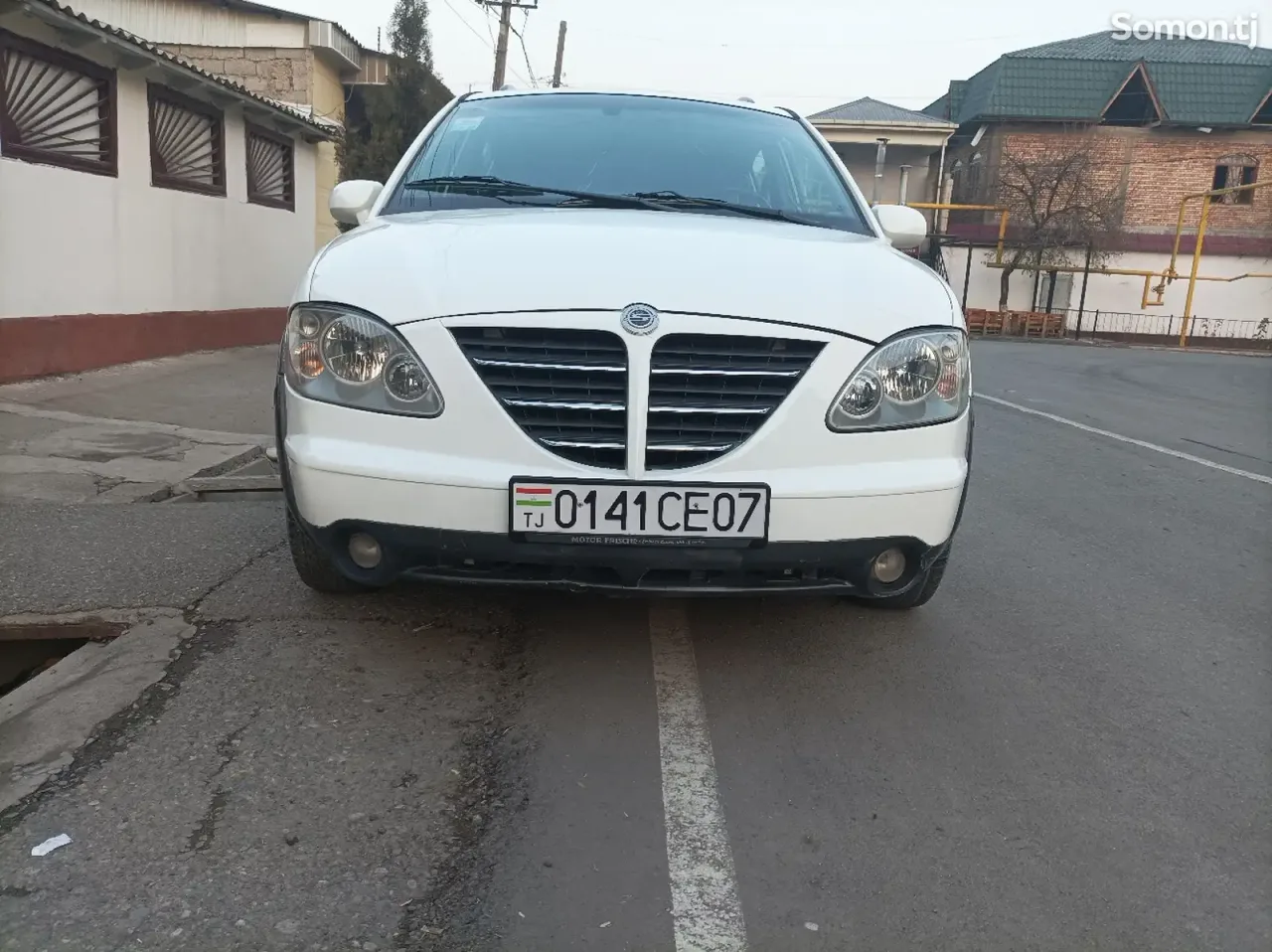 Ssang Yong Rodius 2008 · AT