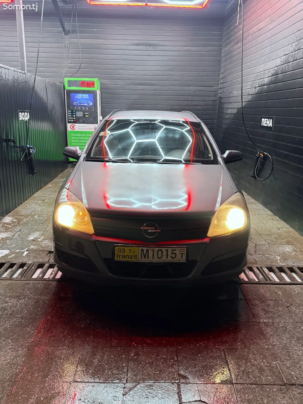 Opel Astra H 2006 · 1.8 MT