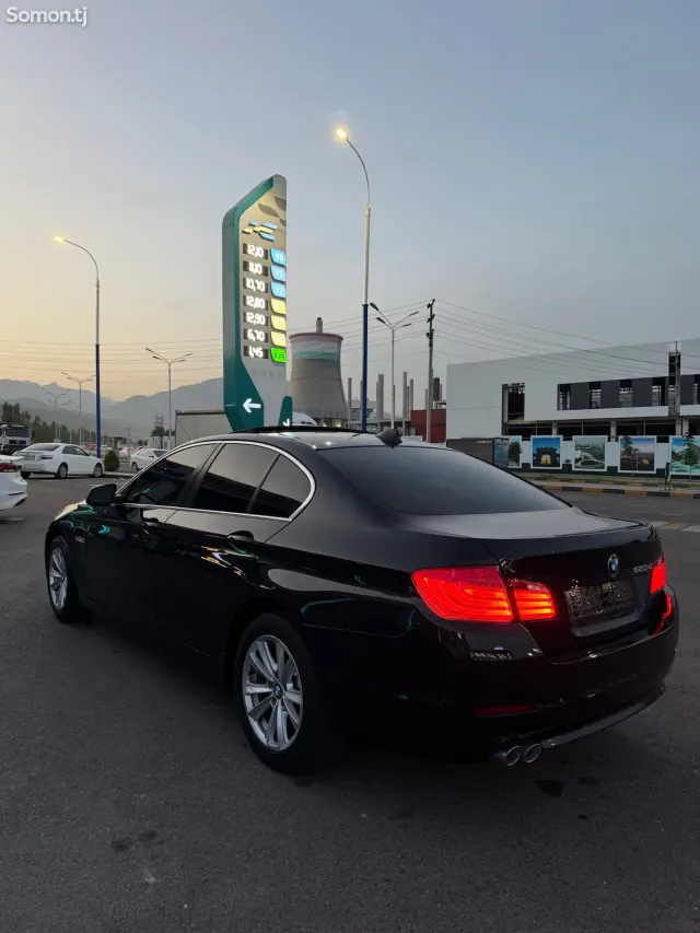 BMW 5 series 2013 · 2.0 AT