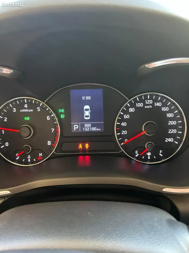 Kia K3 2014 · 1.6 AT