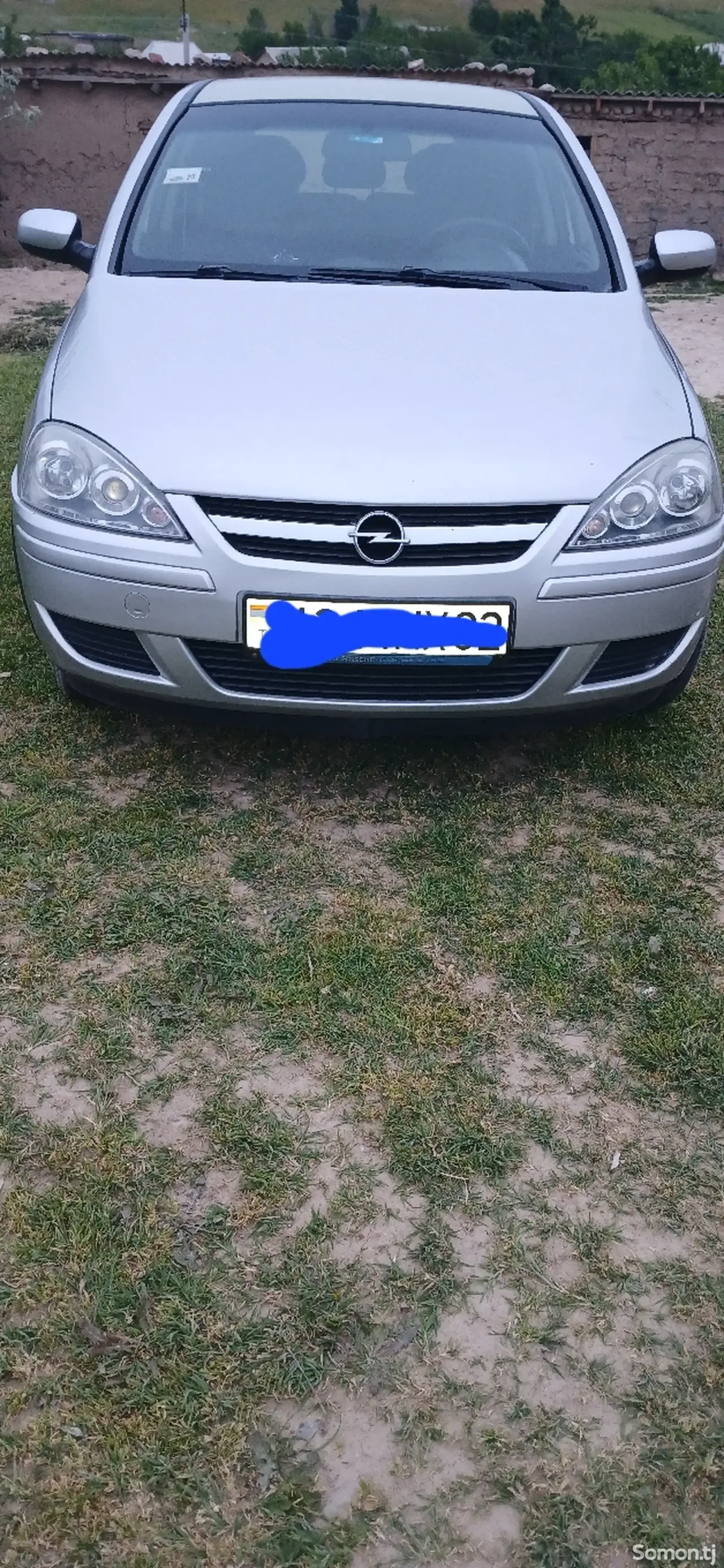 Opel Corsa 2006 · 1.6 MT