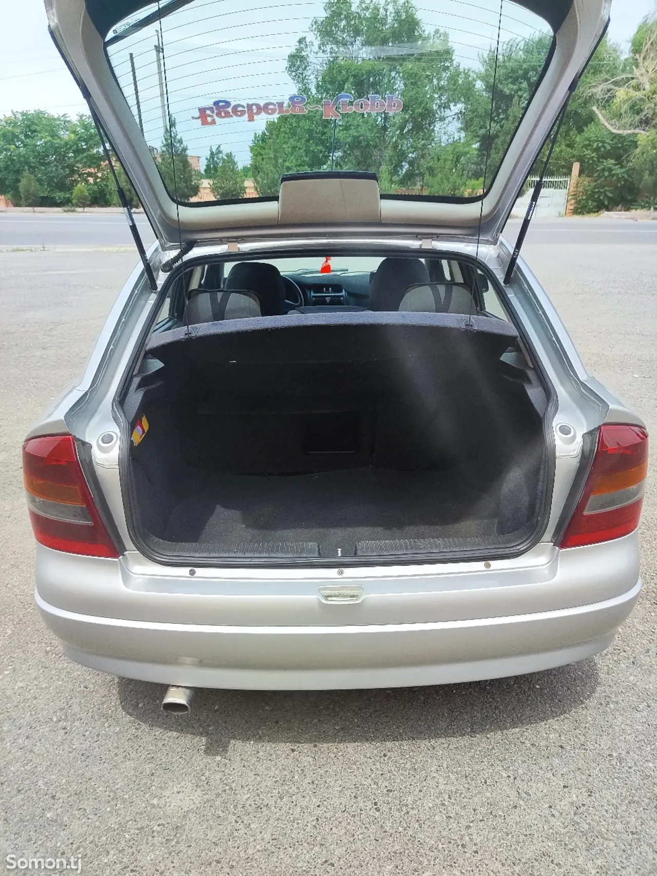 Opel Astra G 2003 · 1.6 MT