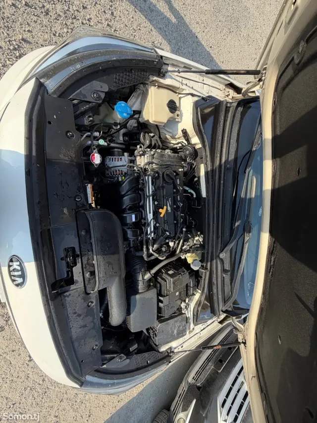 Kia K4 2018 · 2.0 AT