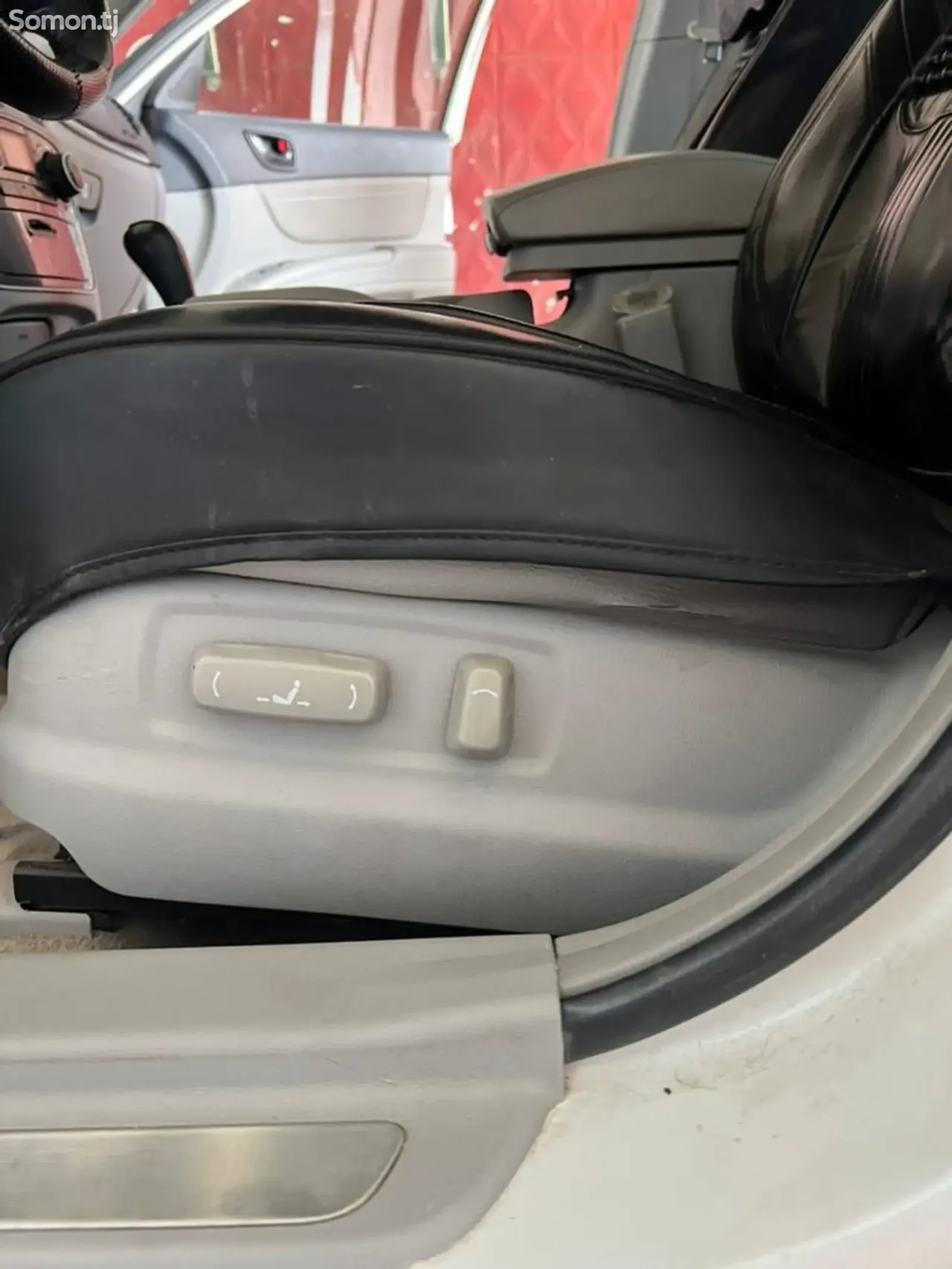 Hyundai Sonata 2007 · 3.3 AT