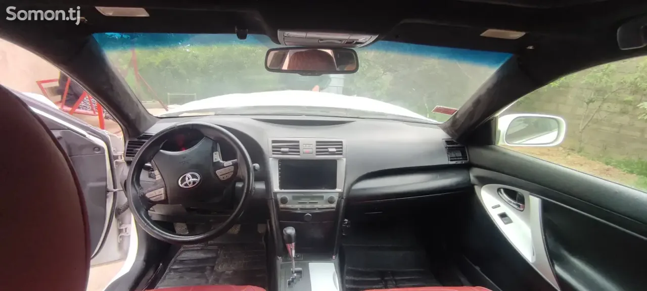 Toyota Camry 2007 · 2.4 AT