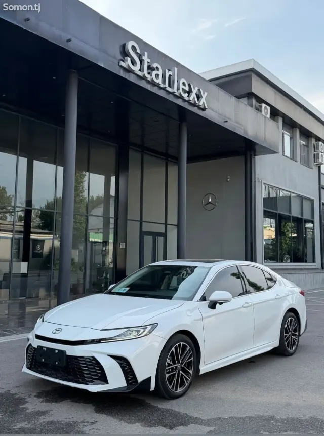 Toyota Camry 2026 · 2.0 AT