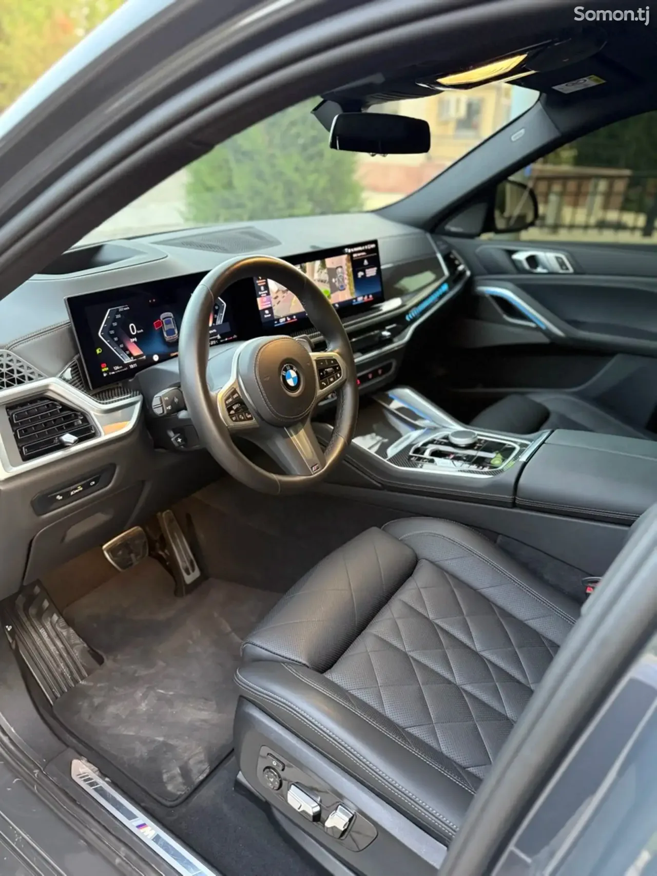 BMW X6 2025 · 4.0 AT