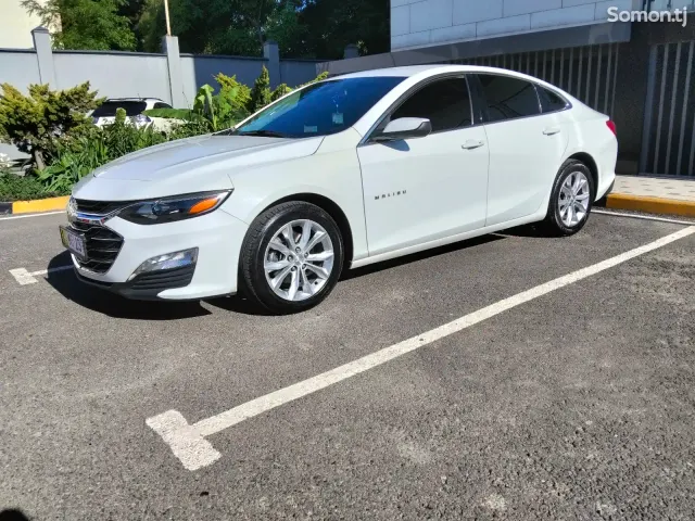 Chevrolet Malibu 2019 · 1.8 AT