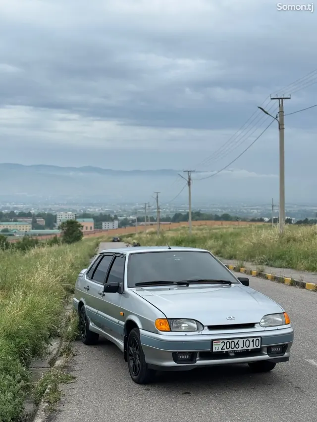 Lada (ВАЗ) 2115 2004 · 1.6 MT