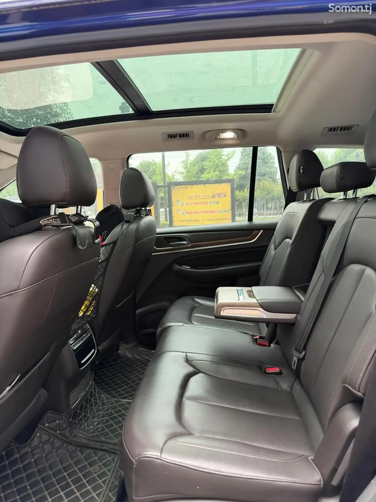 Roewe RX8 2018 · 2.0 AT