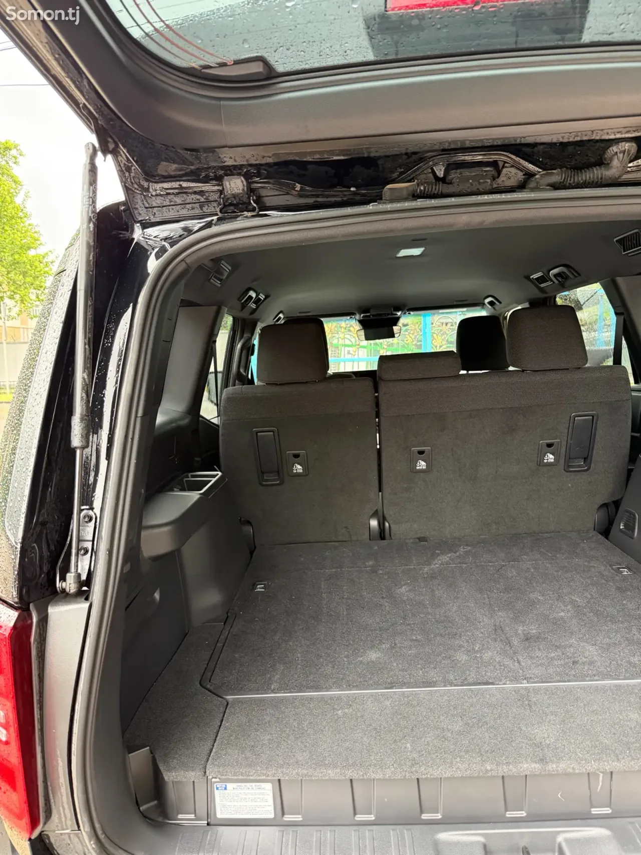 Toyota Land Cruiser Prado 2025 · 2.4 AT