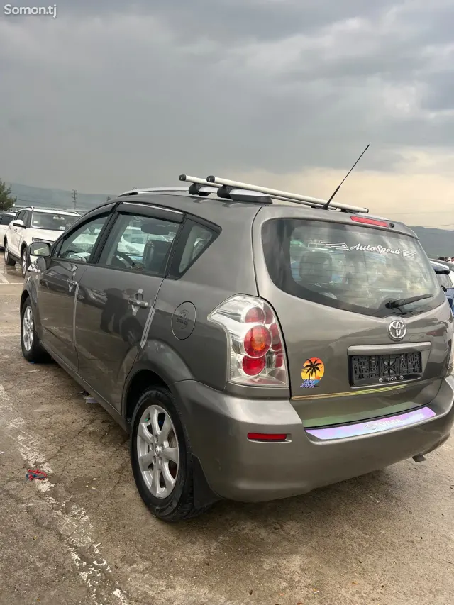 Toyota Corolla Verso 2006 · 1.8 MT