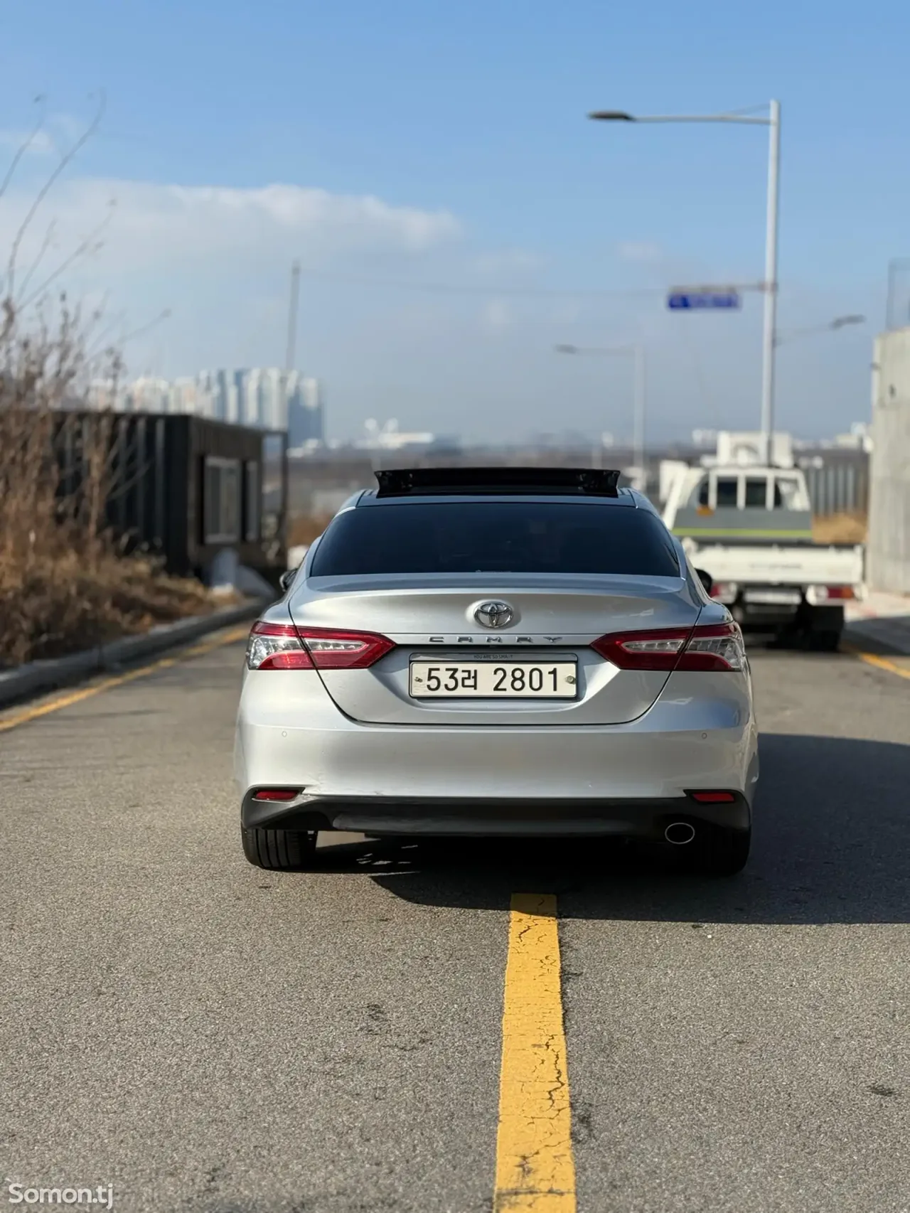 Toyota Camry 2018 · 2.5 AT