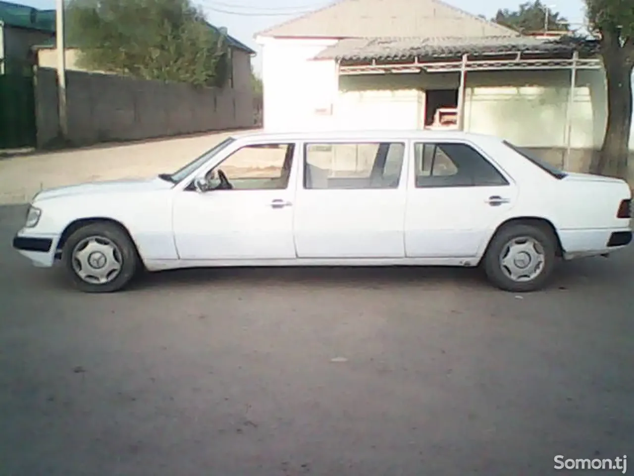 Mercedes-Benz W124 1997 · 1.8 MT